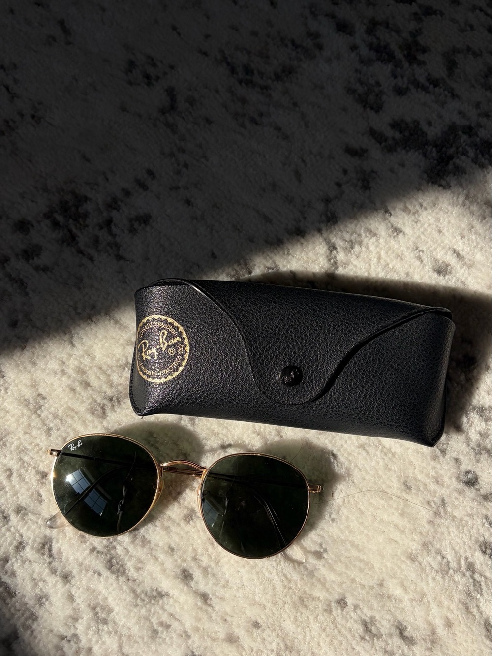 Ray-Ban Gold-Trim Round Sunglasses